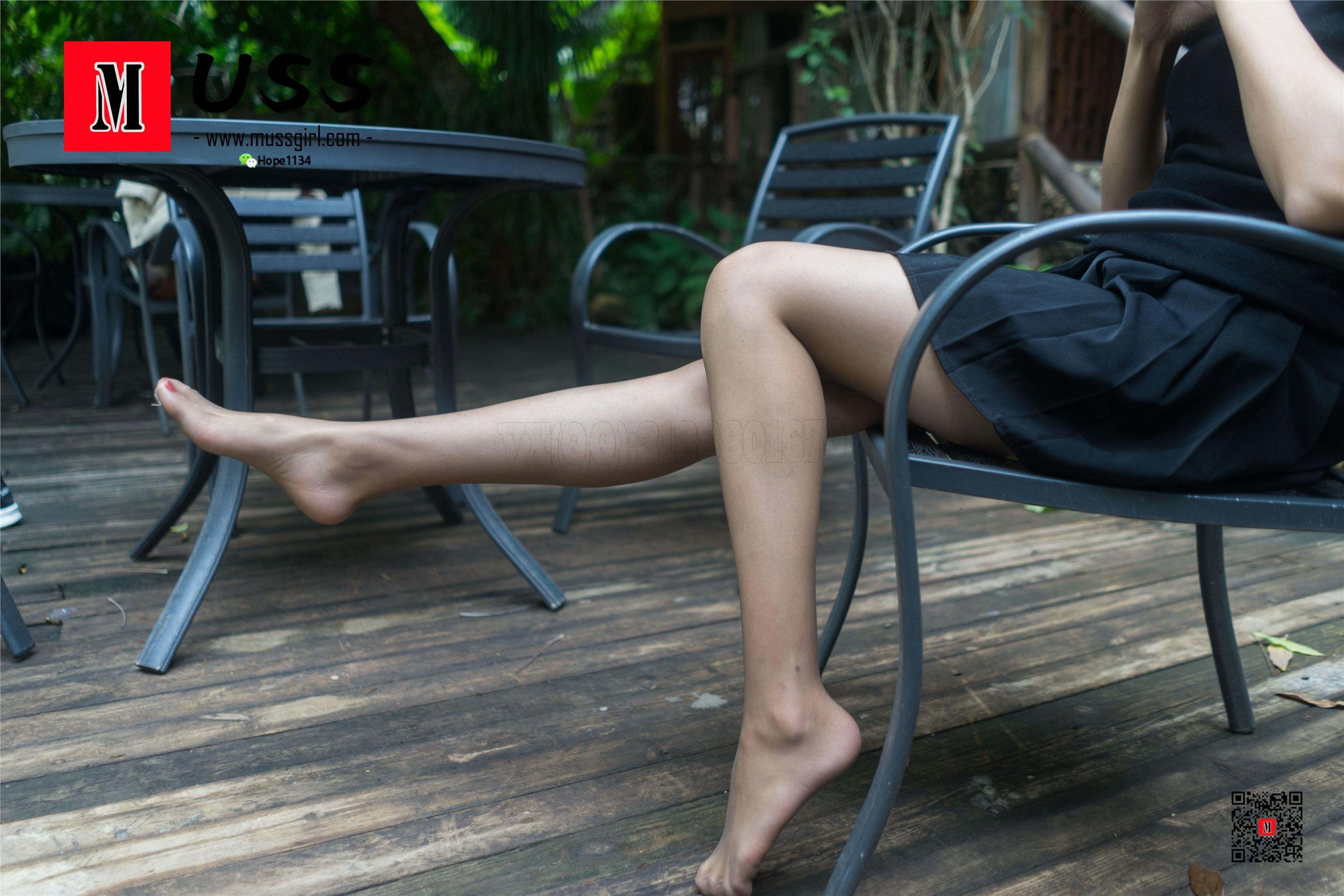 MussGirl慕丝女郎  NO.267-院落一角的黑丝足迹